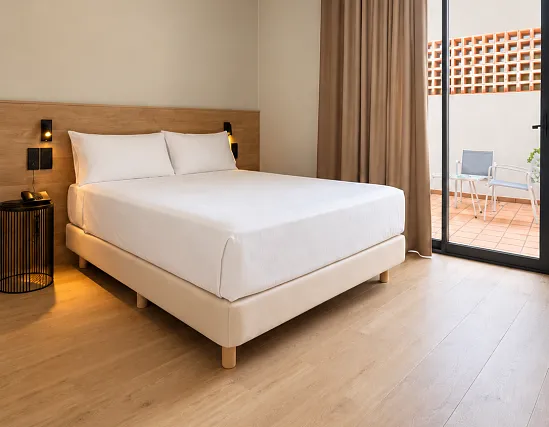 Garden suite room