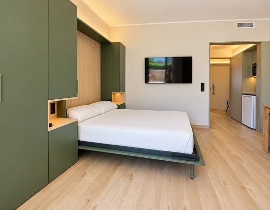 Garden suite room